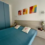 Palms Hotel apartamentowy Pesaro