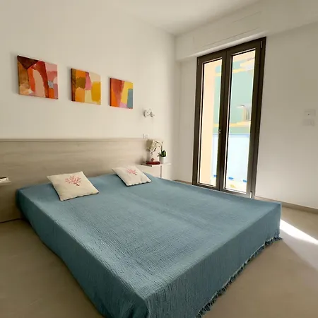 Palms Aparthotel 4*